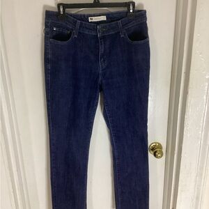 Levi’s Strauss mid rise skinny jeans size 12